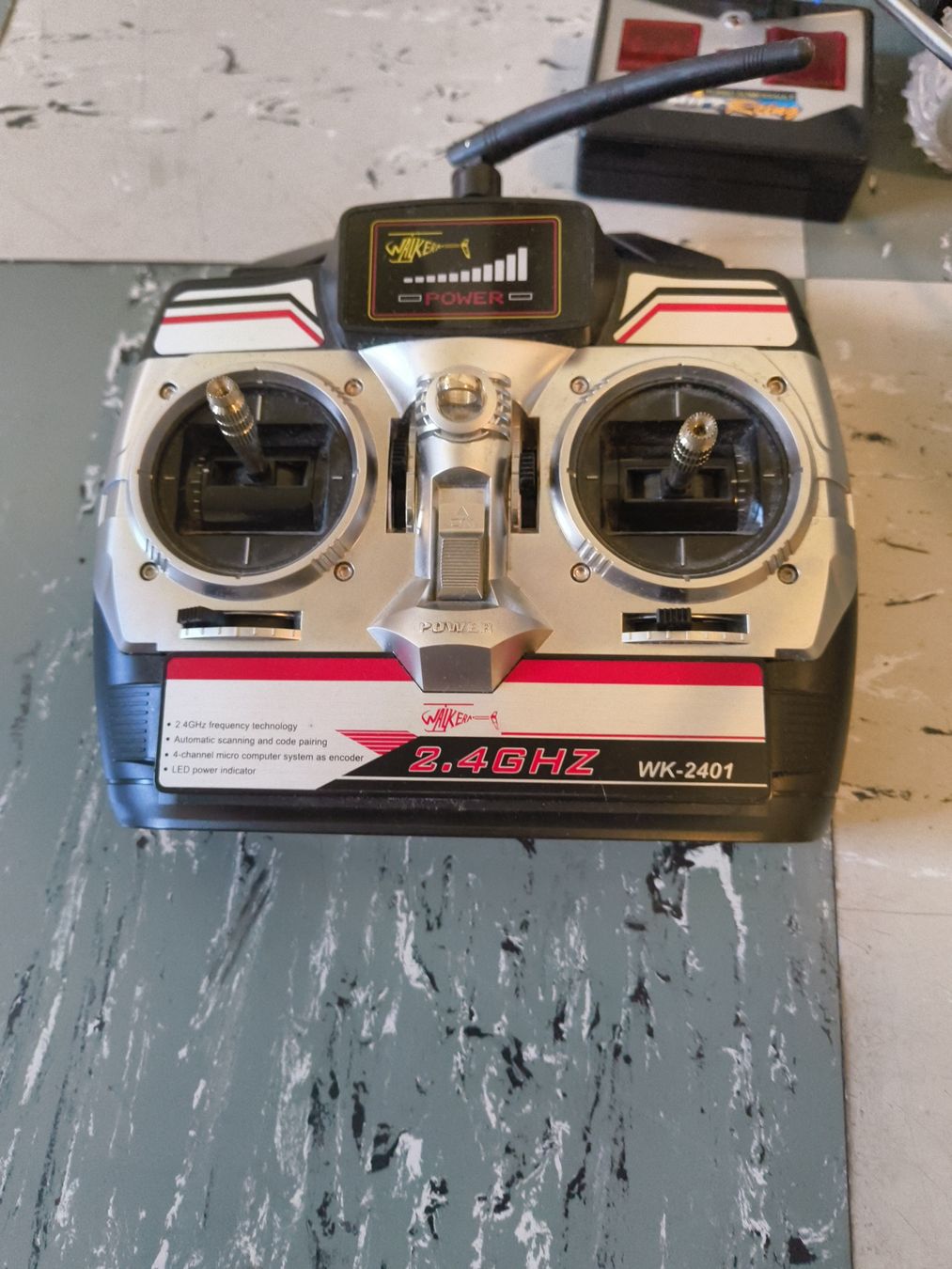 Modellismo RC: 3 Ferngesteuerte Objekt Helikopter Luftkissenboot Auto – Difettoso da stettlen venduto da VintageBern_ch 5