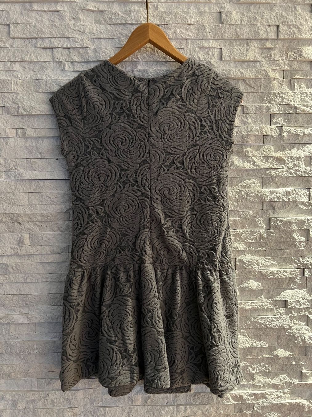 Robes et jupes: Schönes Mädchenkleid, 158cm – D'occasion à Meilen par ninifee20 2