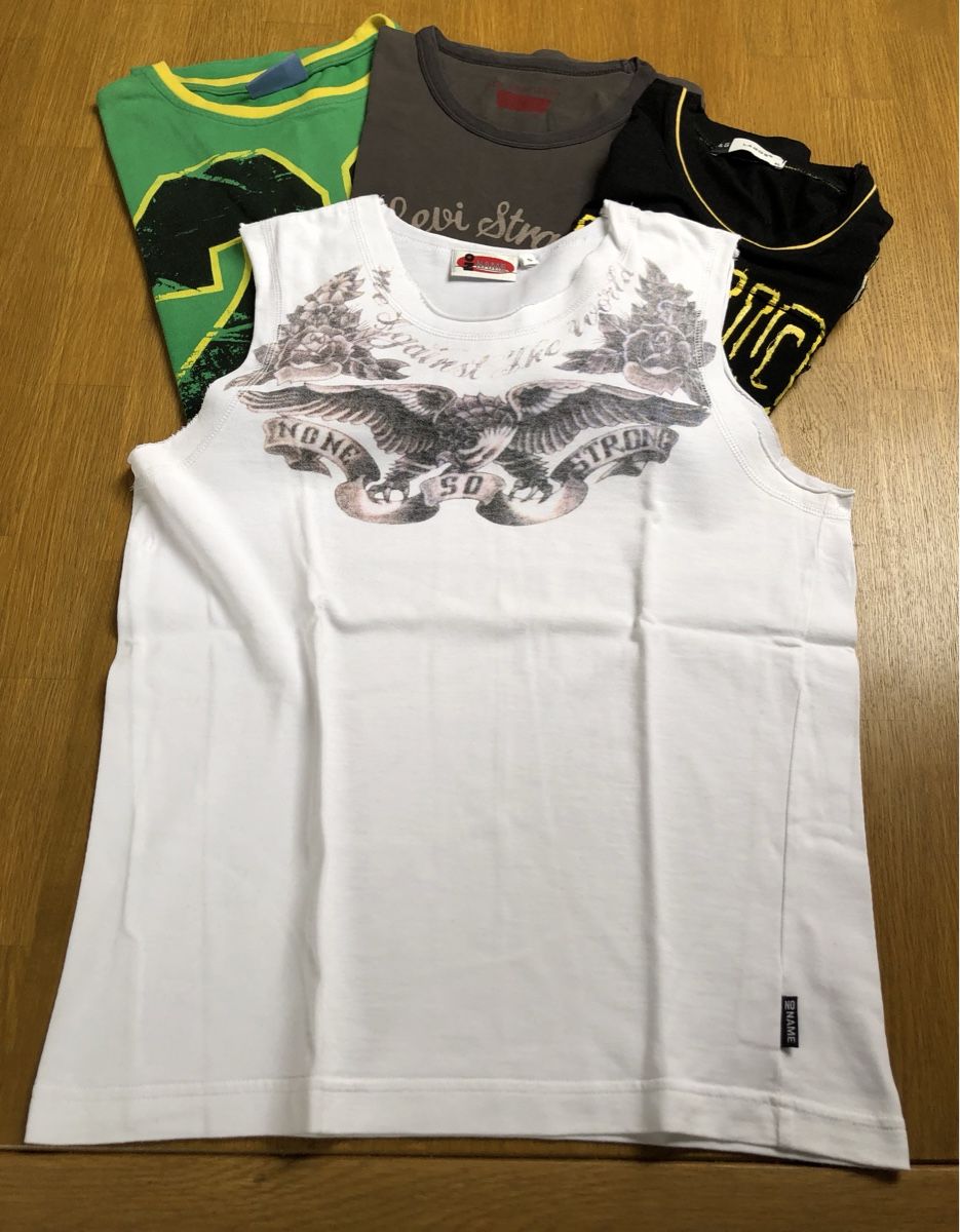 T-shirt: Vintagemode: 4 Shirts, Grösse S – Usato da Römerswil LU venduto da Icehead 1