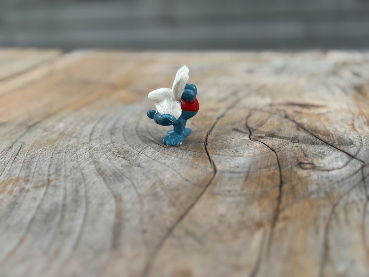 Statuette: Schlumpf im Handstand – Usato da Würenlos venduto da Ashley24 2