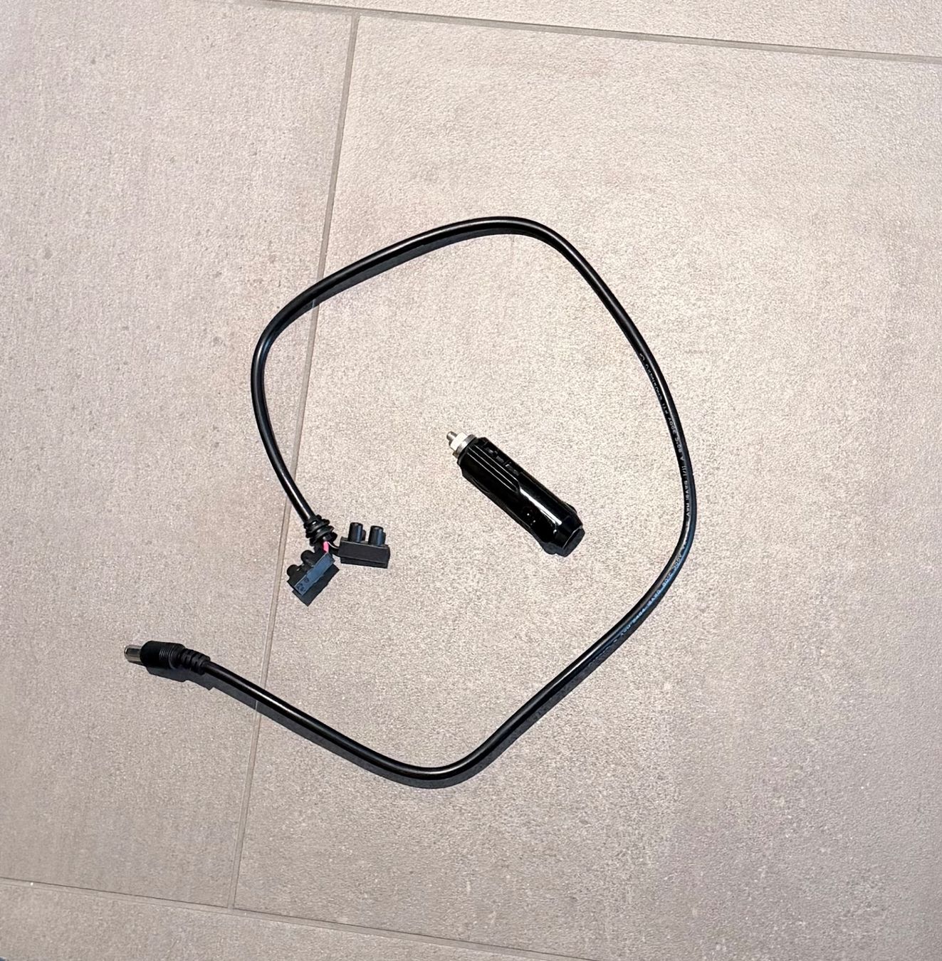 Bluetti Generatori di corrente: PowerOak Bluetti EB70 OVP – Usato da Basel venduto da a.61 5