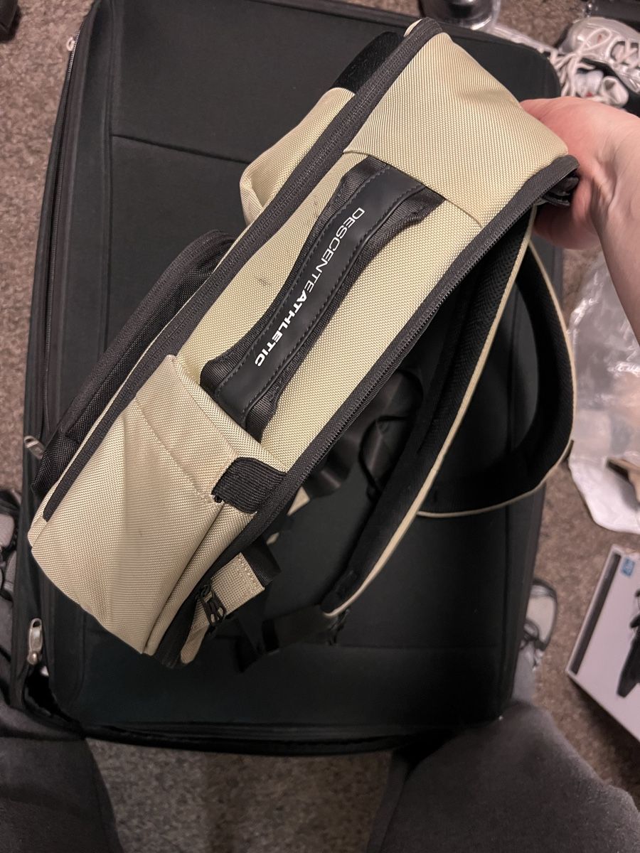 Zaini: DESCENTE Backpack – Usato da Bern venduto da fen_7rn8 3