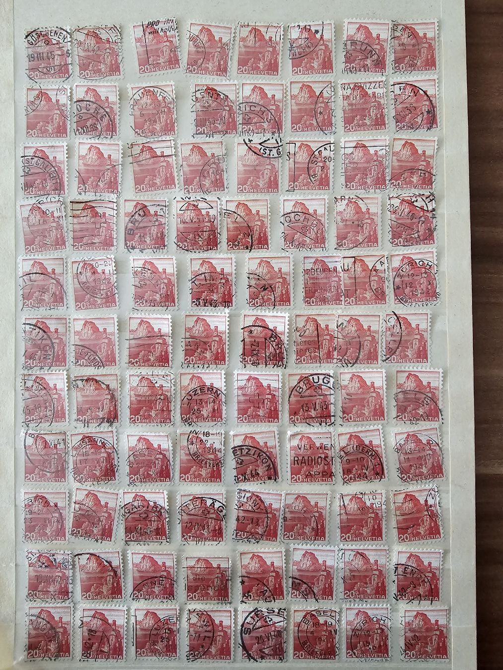 Tutti i francobolli: Alte Schweizer Briefmarken Sammlung 20 Rappen Rot – Usato da Bütschwil venduto da Taranabo