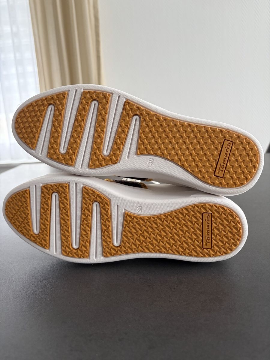 Tamaris Scarpe da donna: Sneaker der Marke Tamaris – Nuovo (secondo la descrizione) da Winterthur venduto da belli14 1