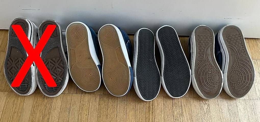 Scarpe per ragazzi: verschiedene Halbschuhe 26 und 28 – Usato da Zürich venduto da giovannisp 2