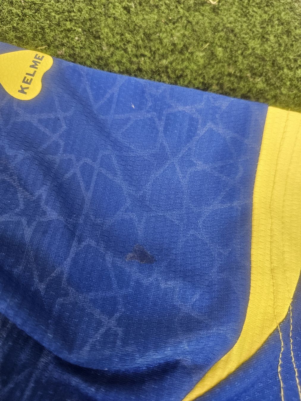 Canottiere & Pantaloni: Kelme Bosnien Trikot Gr.M – Usato da Emmenbrücke venduto da TopGato 5