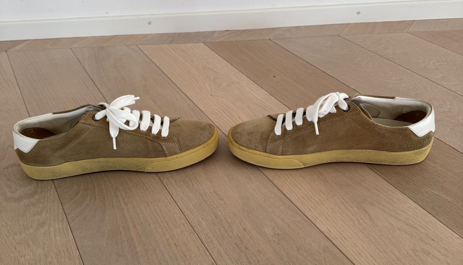 Saint Laurent Damenschuhe: Saint Laurent Damensneakers Größe 38 – Gebraucht aus Kloten von mybestbrands 4