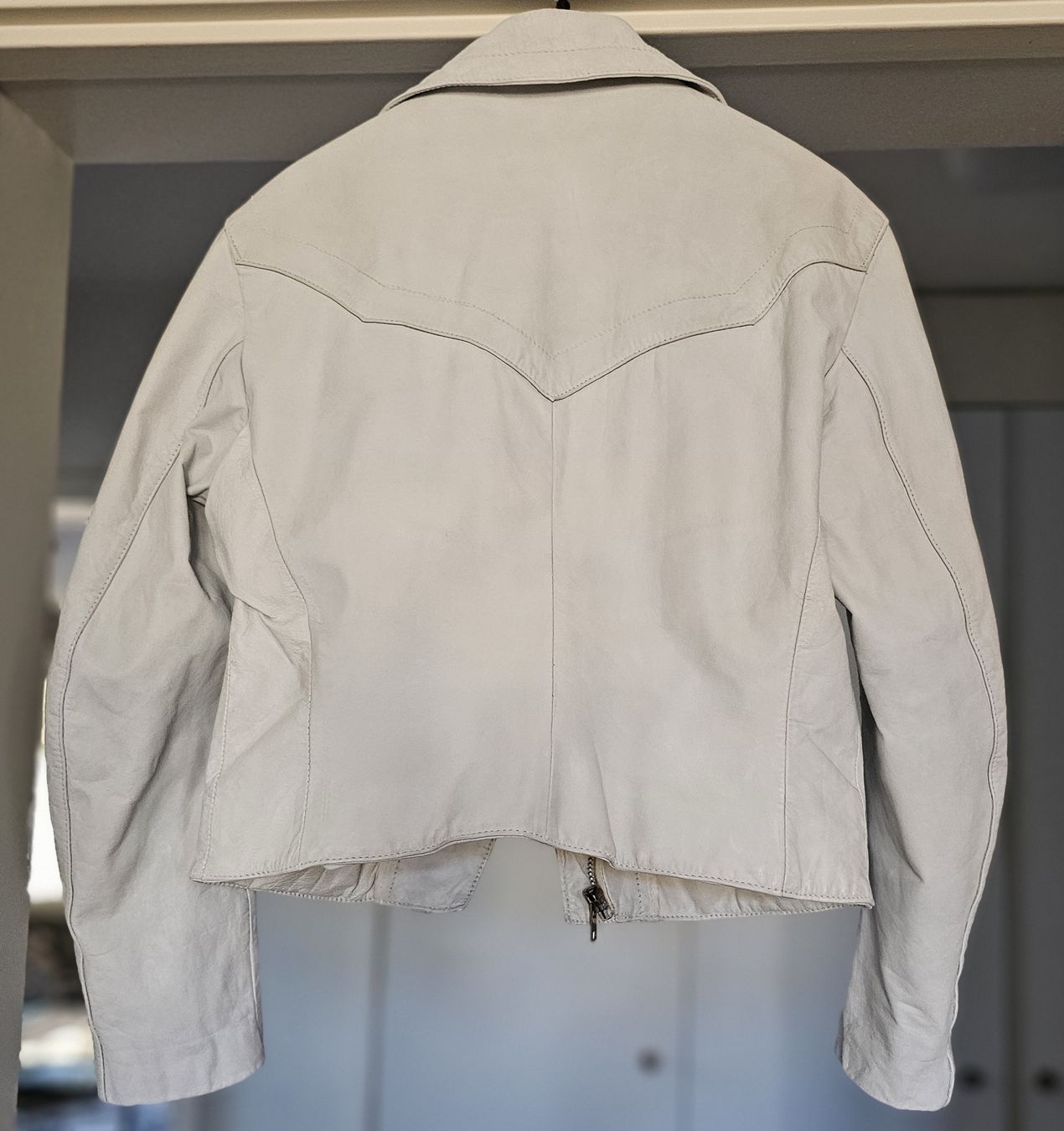 Vestes: Lederjacke  – D'occasion à Madiswil par stam232 4
