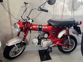 Honda ST50 DAX