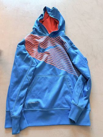 Hoodie Nike Gr 137-146 