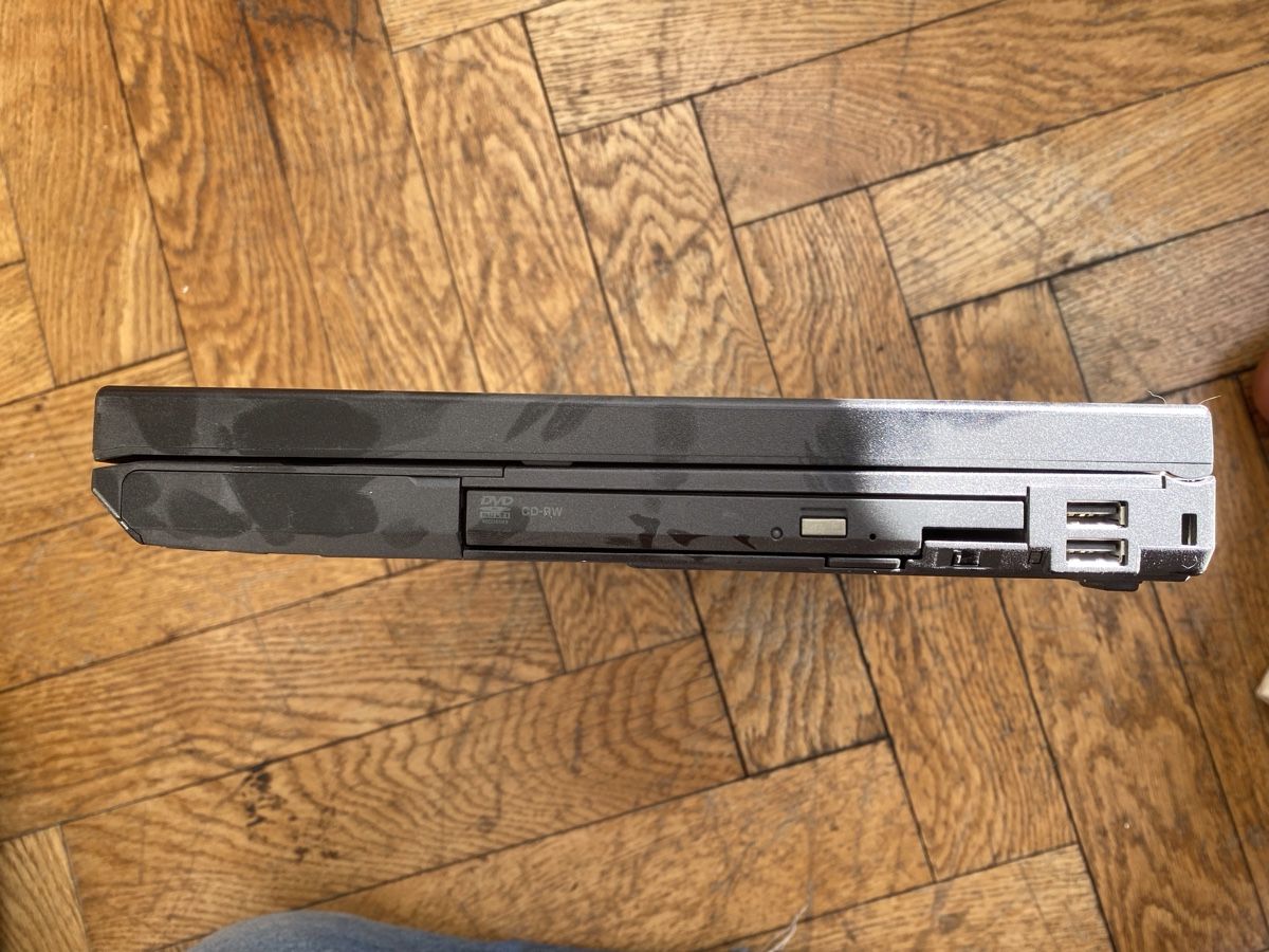 Lenovo Notebook: Laptop Thinkpad Lenovo R61 – Usato da Rorschach venduto da Fliegenflieger 3
