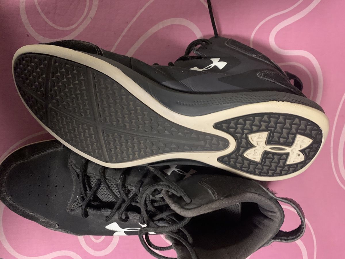 Under Armour Scarpe da uomo: Basketball Schuhe Under Armour Gr. 46 – Usato da Wiggen venduto da Antoniotto 2