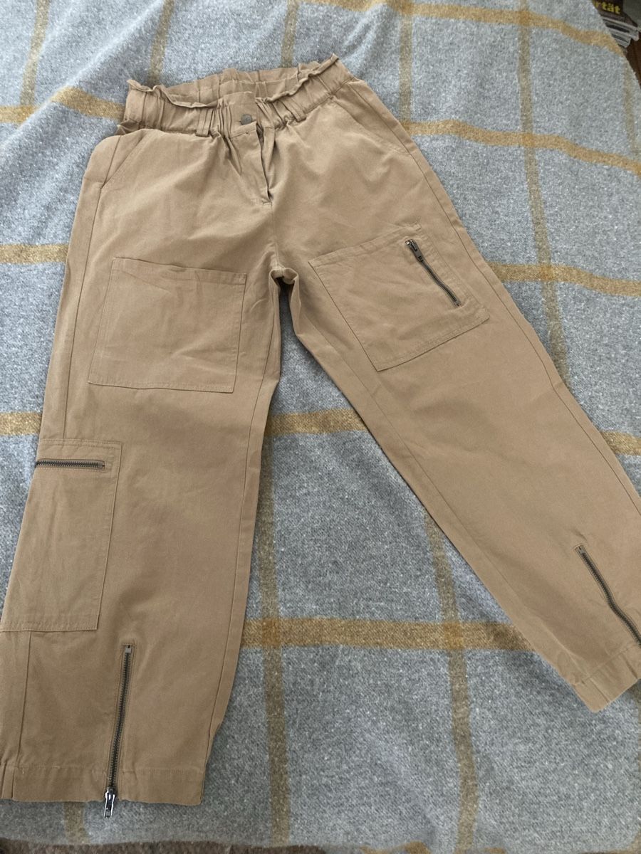 Pantaloni: Tolle Taillenhose mit elastischem Bund – Usato da Luzern venduto da franziska.2024
