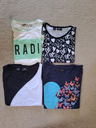 4 Shirts Gr. 152/158