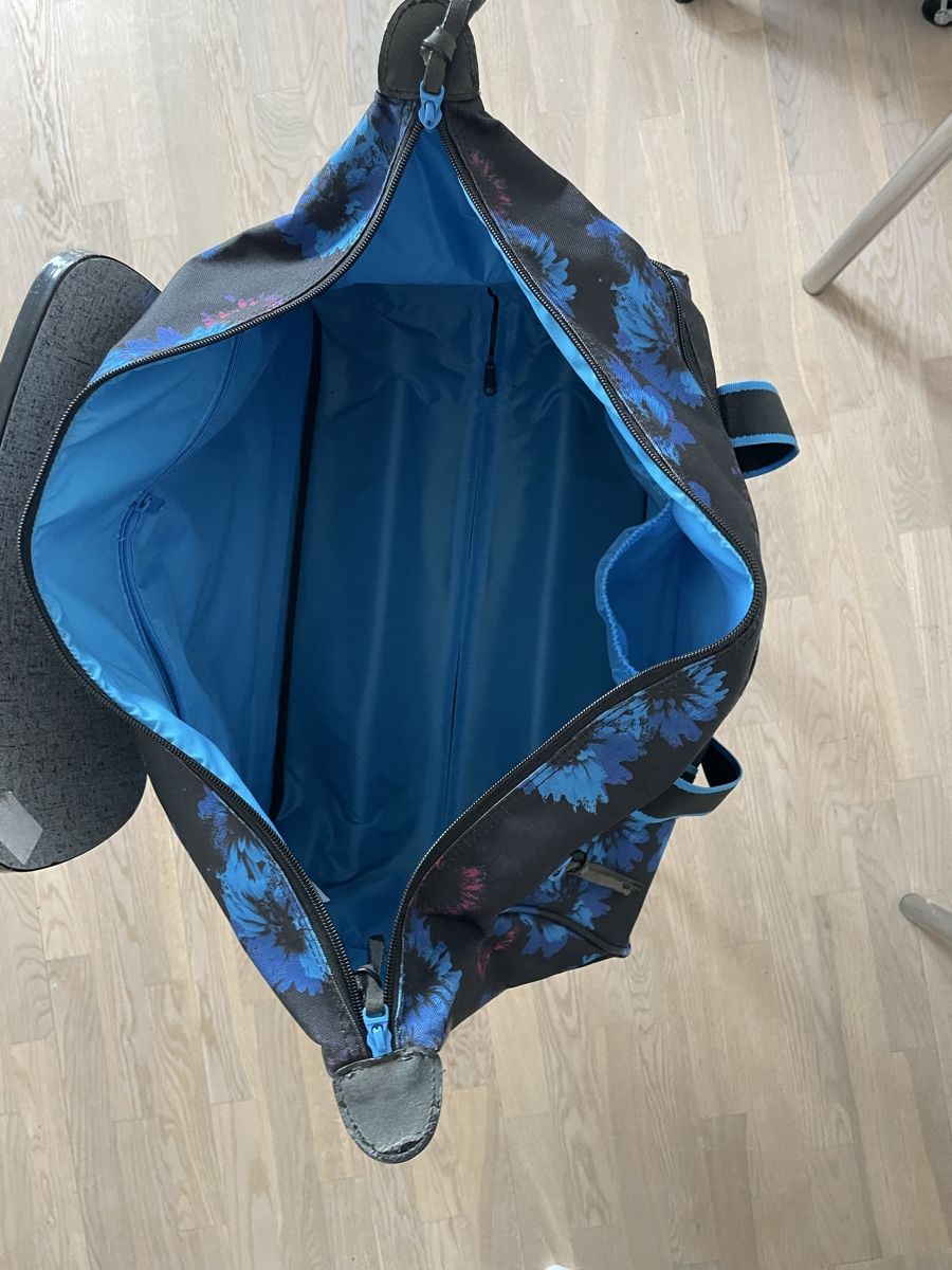 Dakine Valigie: Dakine Rolltasche, Trolley, Rollkoffer – Usato da düdingen venduto da Kaunakakai 2
