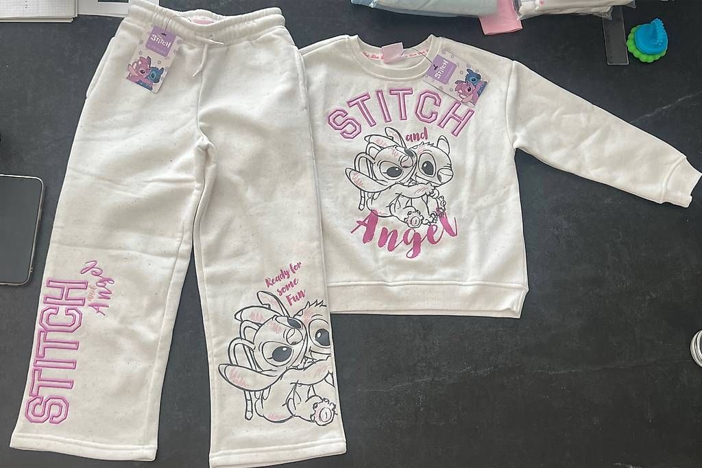 Pyjamas & Ähnliches: Stitch Set - neu – Gebraucht aus Frauenfeld von nu_fe