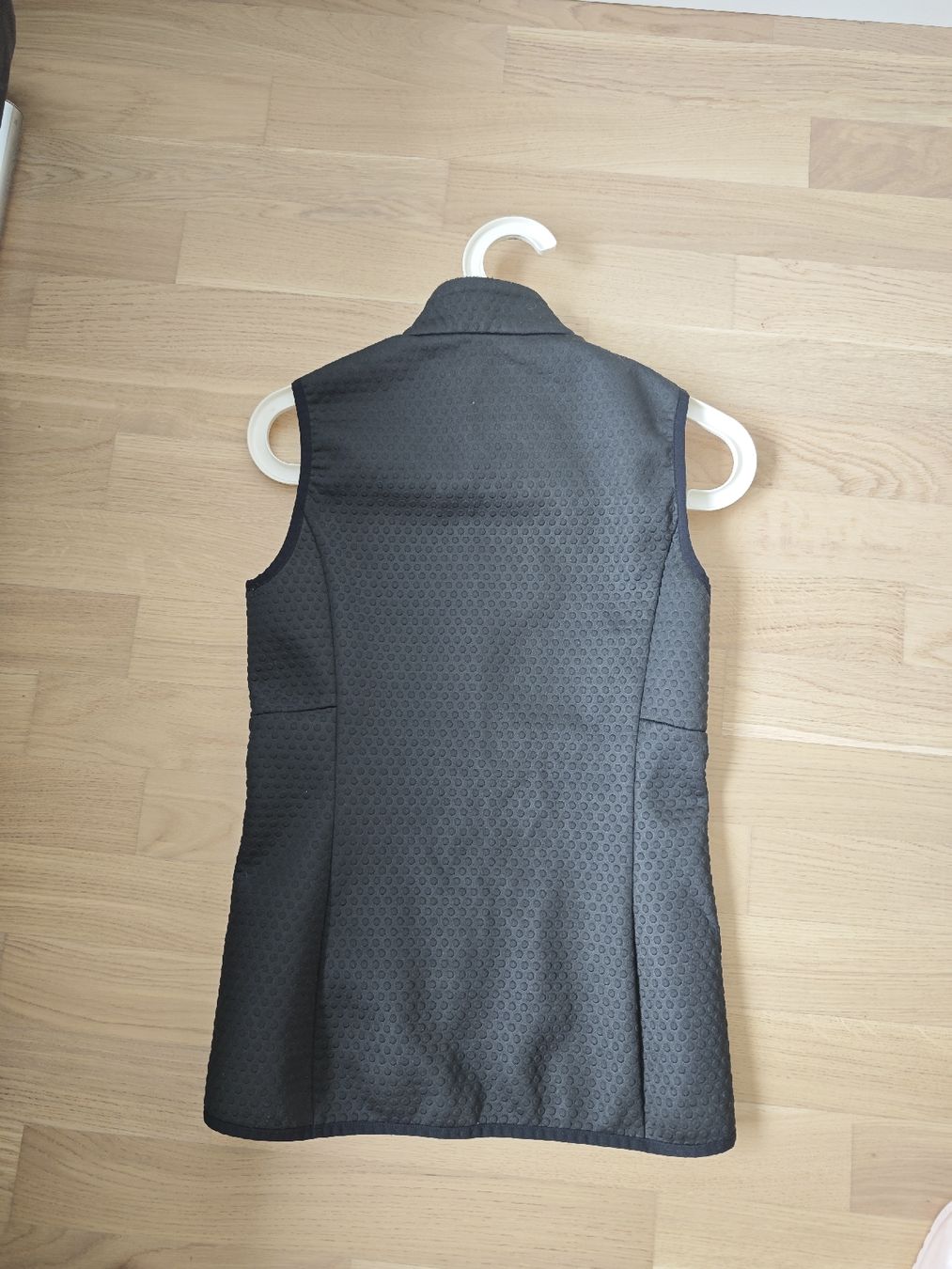 Colmar Jacken: Colmar XS running jacket  – Gebraucht aus Rothenfluh von Carly_Q 2
