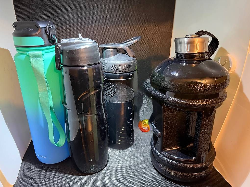 Gourdes & Thermos: Trinkflaschen Set zu verkaufen – D'occasion à Winkel par Sergiom 2