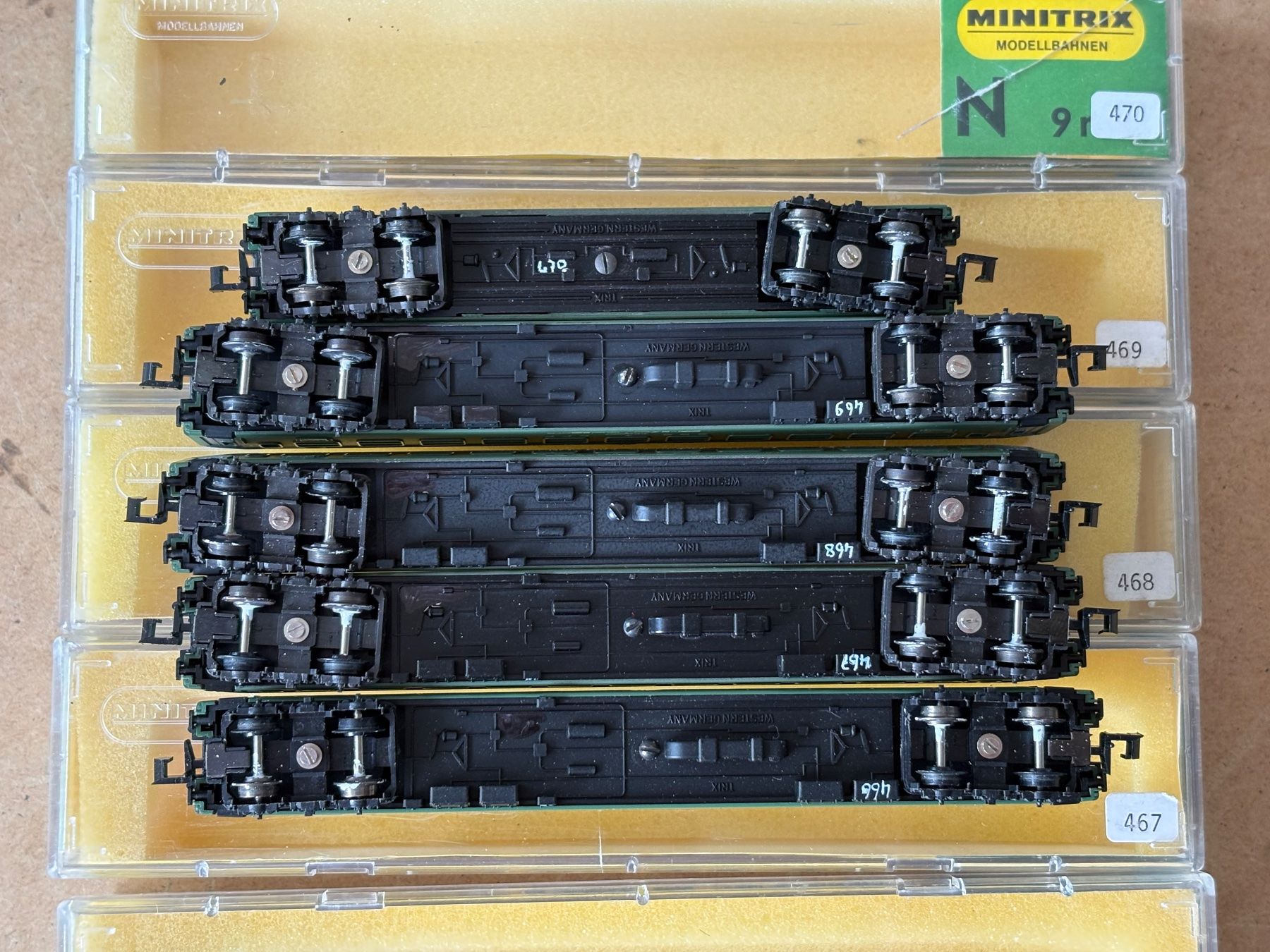 Trix Modelleisenbahnen: 5x Minitrix Personenwagen SBB – Gebraucht aus Hauterive NE von eriamch 3