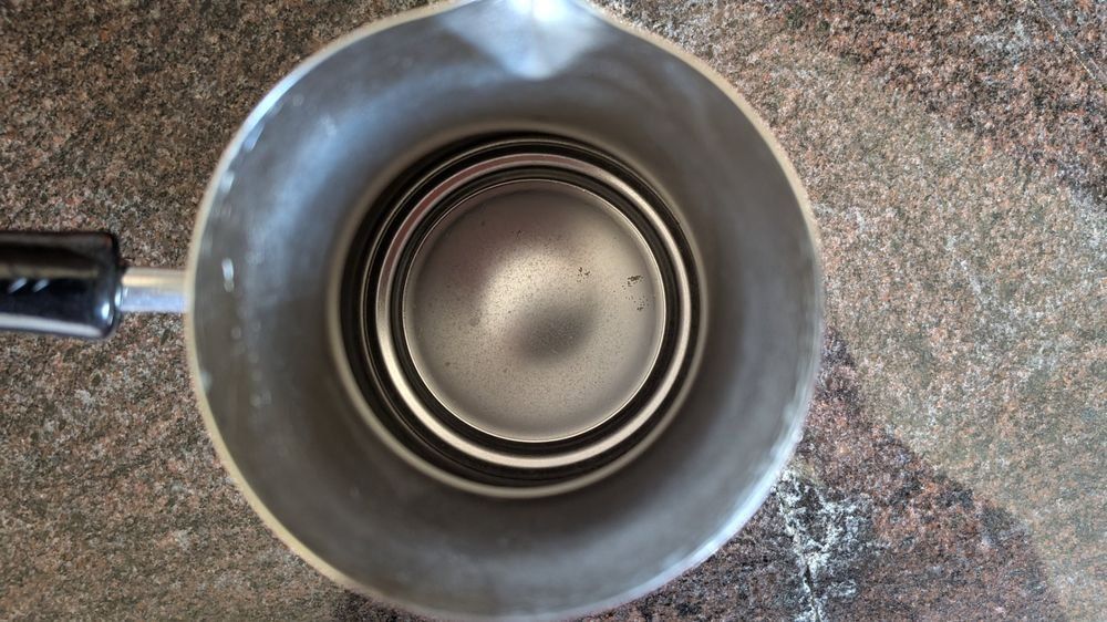 Teiere: Kaffeekanne Edelstahl 850ml – Nuovo e nell'imballaggio originale da Bern venduto da Hurti 1