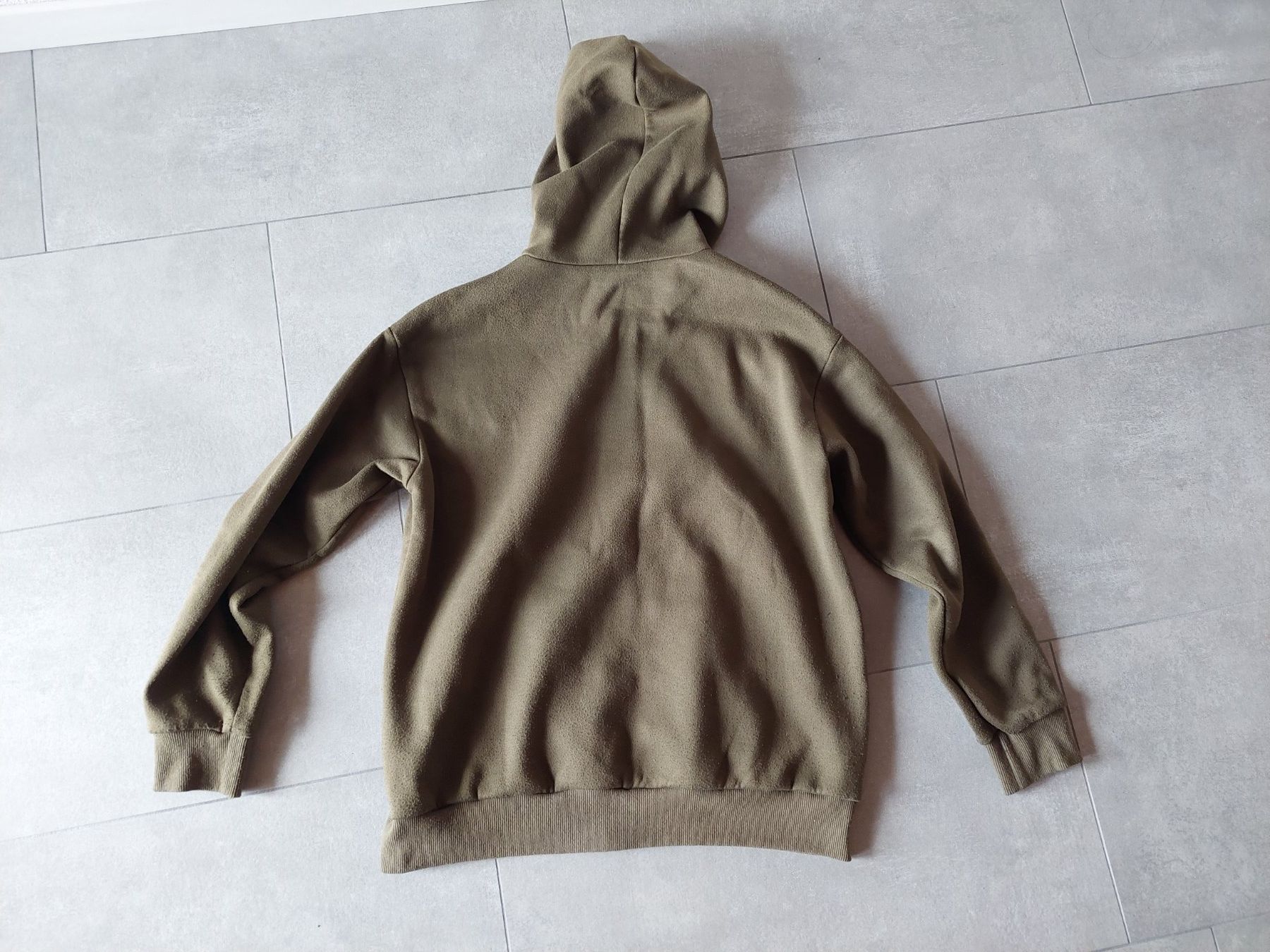Maglioni & Felpe: Kapuzenpulli / Hoodie  Grösse ca. 164 - 170 S – Usato da Wiesendangen venduto da troawus 1