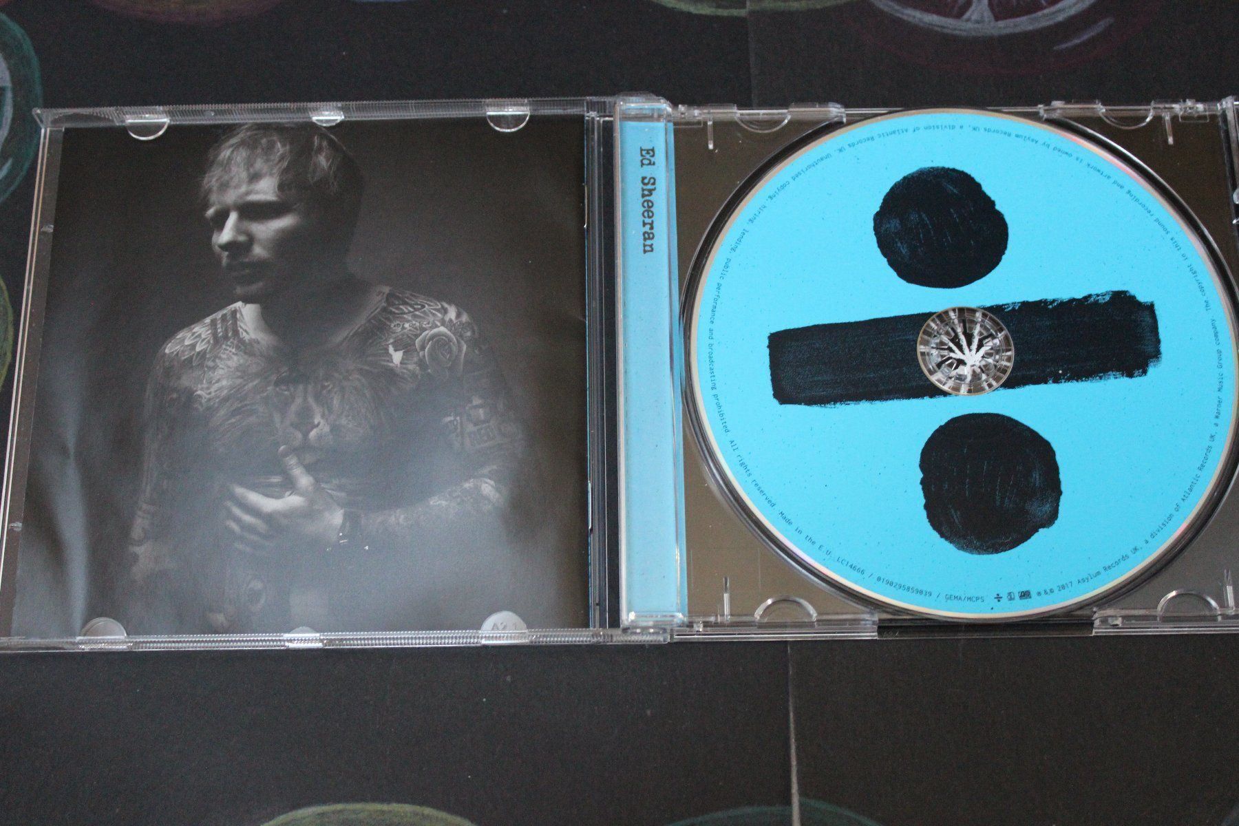 CDs: ED SHEERAN - DIVIDE inkl. "Perfect" CD 2017 – D'occasion à Tübach par JamesStone 2