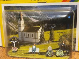 *L1250: Auf dem Friedhof (Spur N)