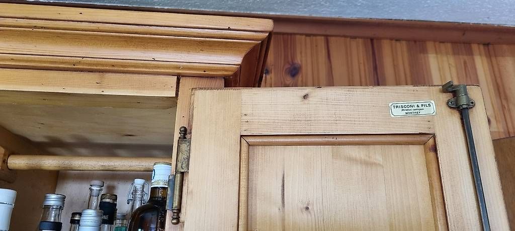 Schränke: Armoire Trisconi / penderie – Gebraucht aus Poliez-Pittet von yvus01 2