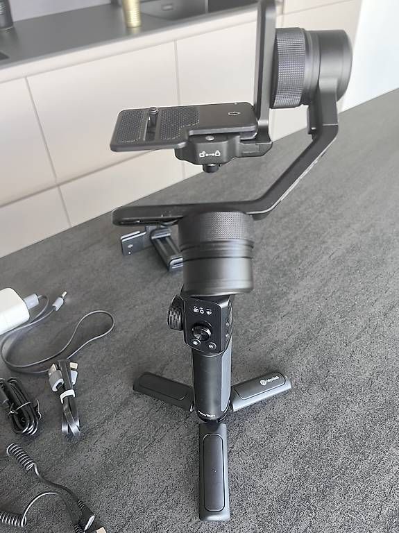 Videocamere: Gimbal Feiyutech G6 Max comme neuf – Usato da Lucens venduto da Didicoen 1