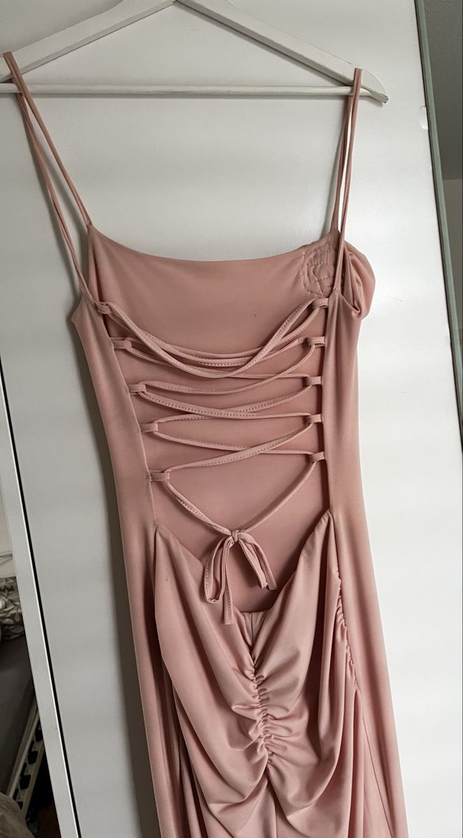 Vestiti: Elegantes, rosa Abendkleid mit Blumenapplikation, Gr. S – Nuovo (secondo la descrizione) da Thierachern venduto da sha_r8ly 1