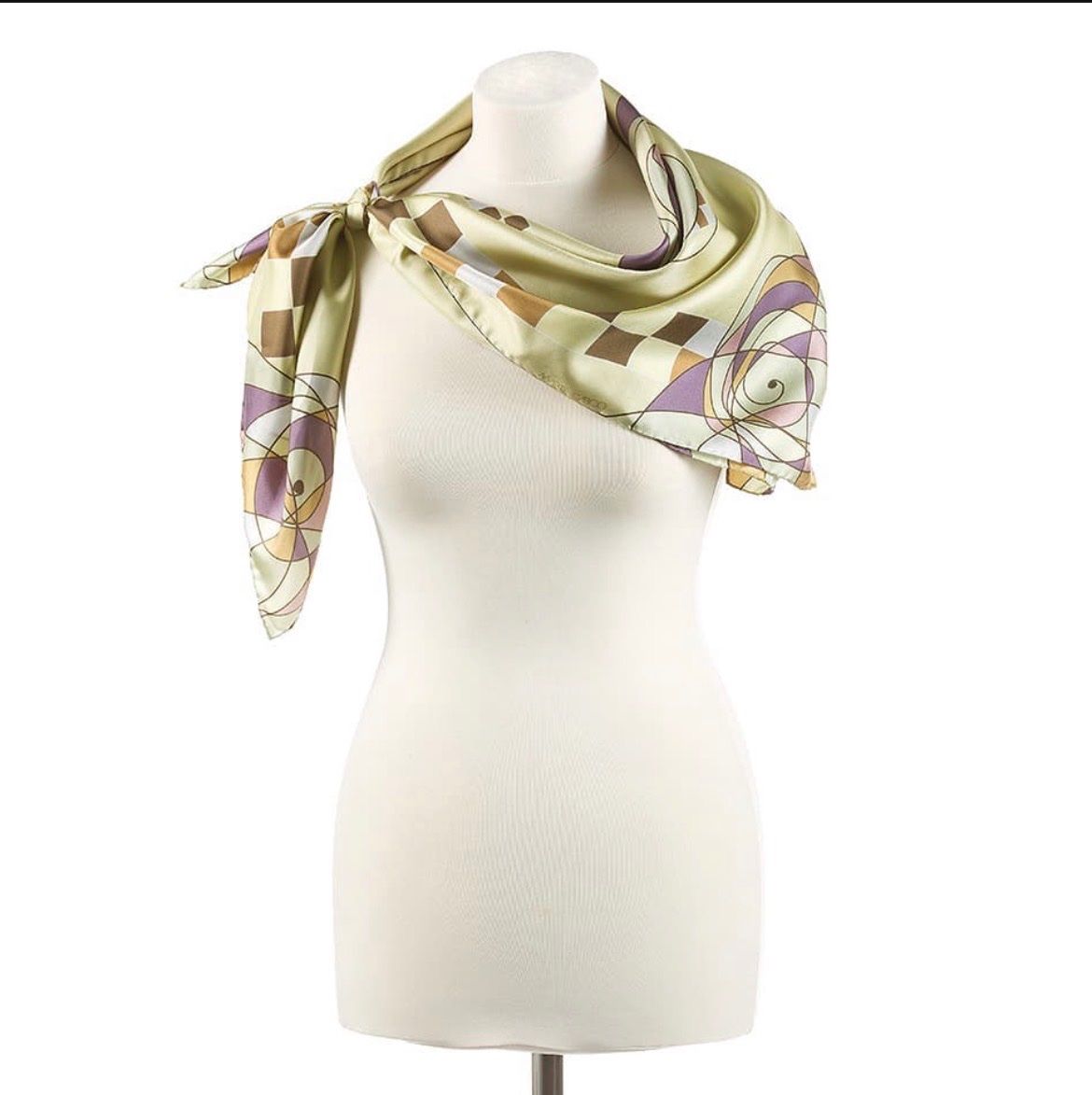 Foulard & Sciarpe: New Silk Scarf 90x90 – Usato da Stäfa venduto da Kristinetta 2