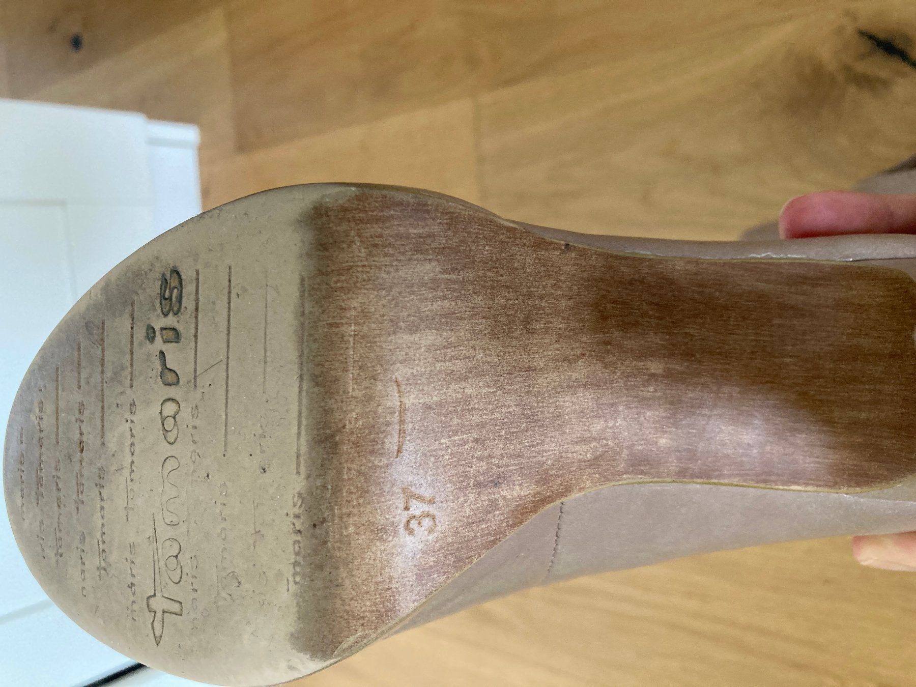 Tamaris Damenschuhe: Nudefarbene Pumps von Tamaris, Gr. 37 – Gebraucht aus Zürich von LisM. 4