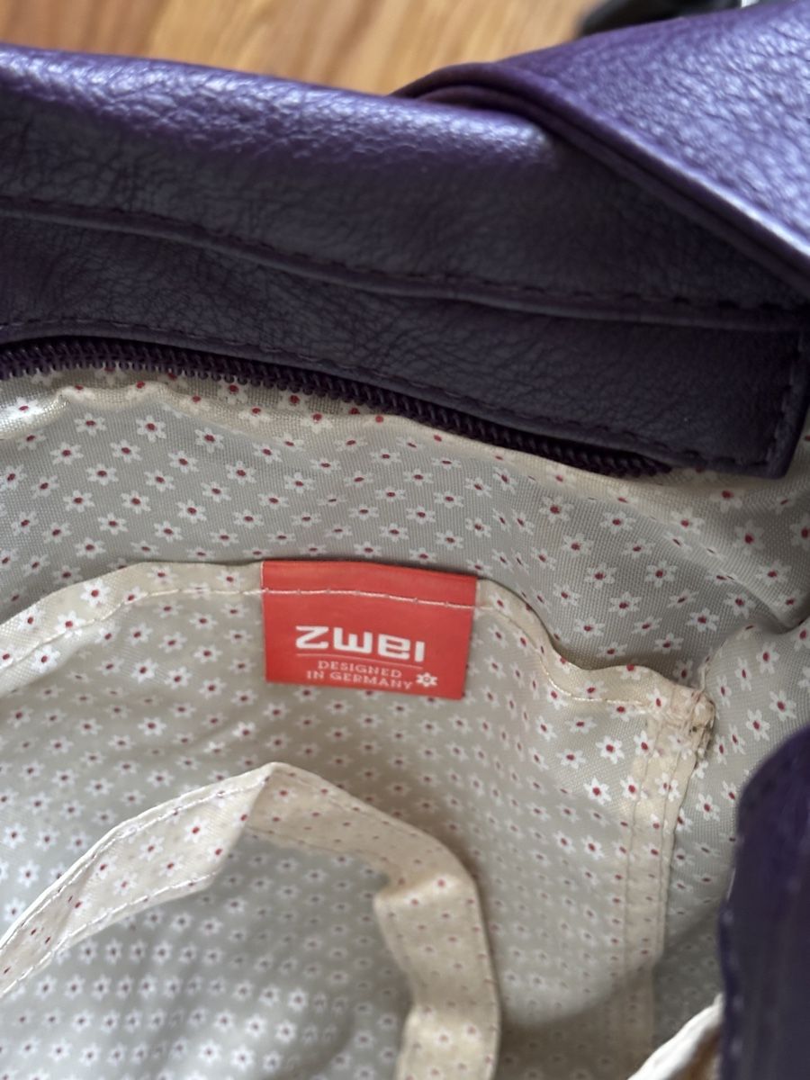 Zwei Sacs femmes: Zwei Tasche – D'occasion à Steffisburg par nikita009 3