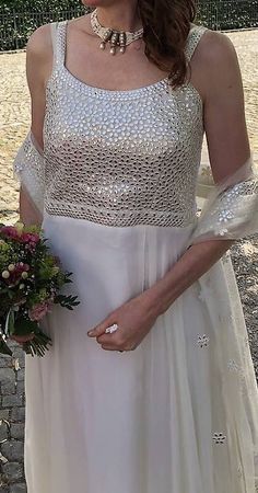Hochzeitskleid aus Seide