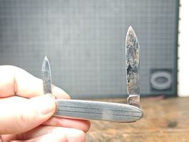 Wunderschönes altes Messer 204