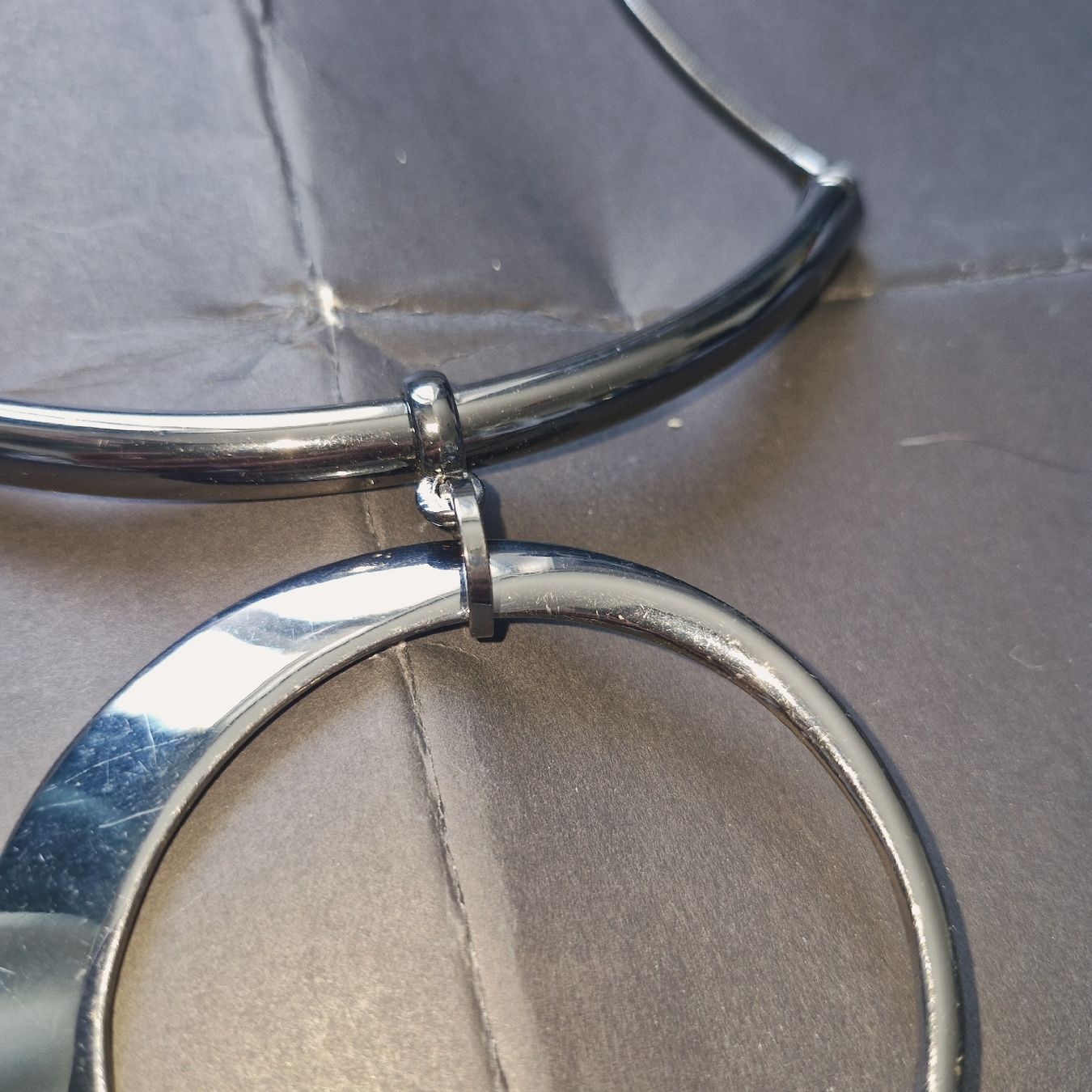 Catenine: Collier en métal noir  – Usato da Neuchâtel venduto da yas_zdb7 1