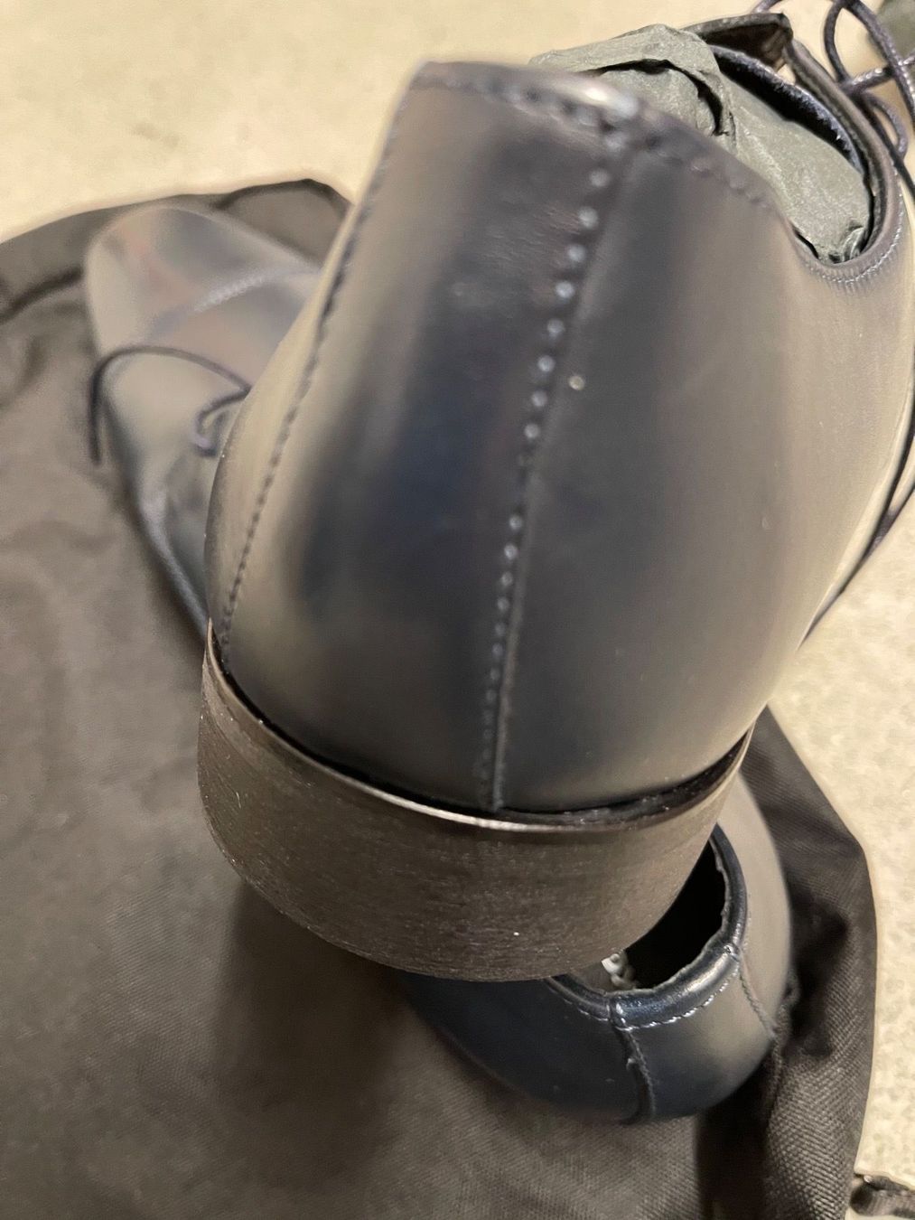 Kurt Geiger Scarpe da uomo: Kurt Geiger Schuhe Leder Blau 43 Neu – Nuovo (secondo la descrizione) da Küsnacht ZH venduto da LuxuryBroker 5