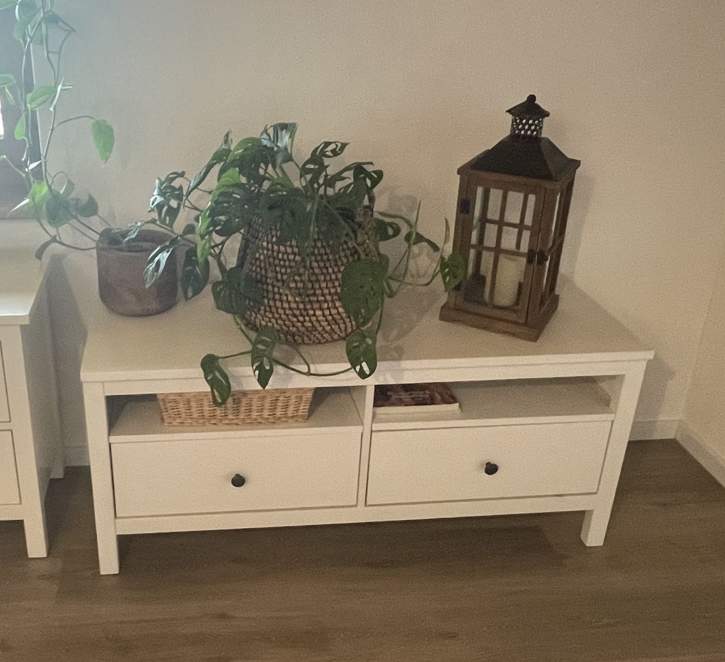 Ikea Mobili TV: Tv-möbel / Ikea Hemnes – Usato da Schmerikon venduto da die_8b8m