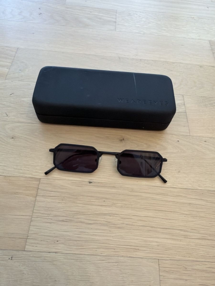 Brillen & Gläser: Weareeyes Geometric Sunglasses Black – Neu (gemäss Beschreibung) aus Effretikon von MaisonNade