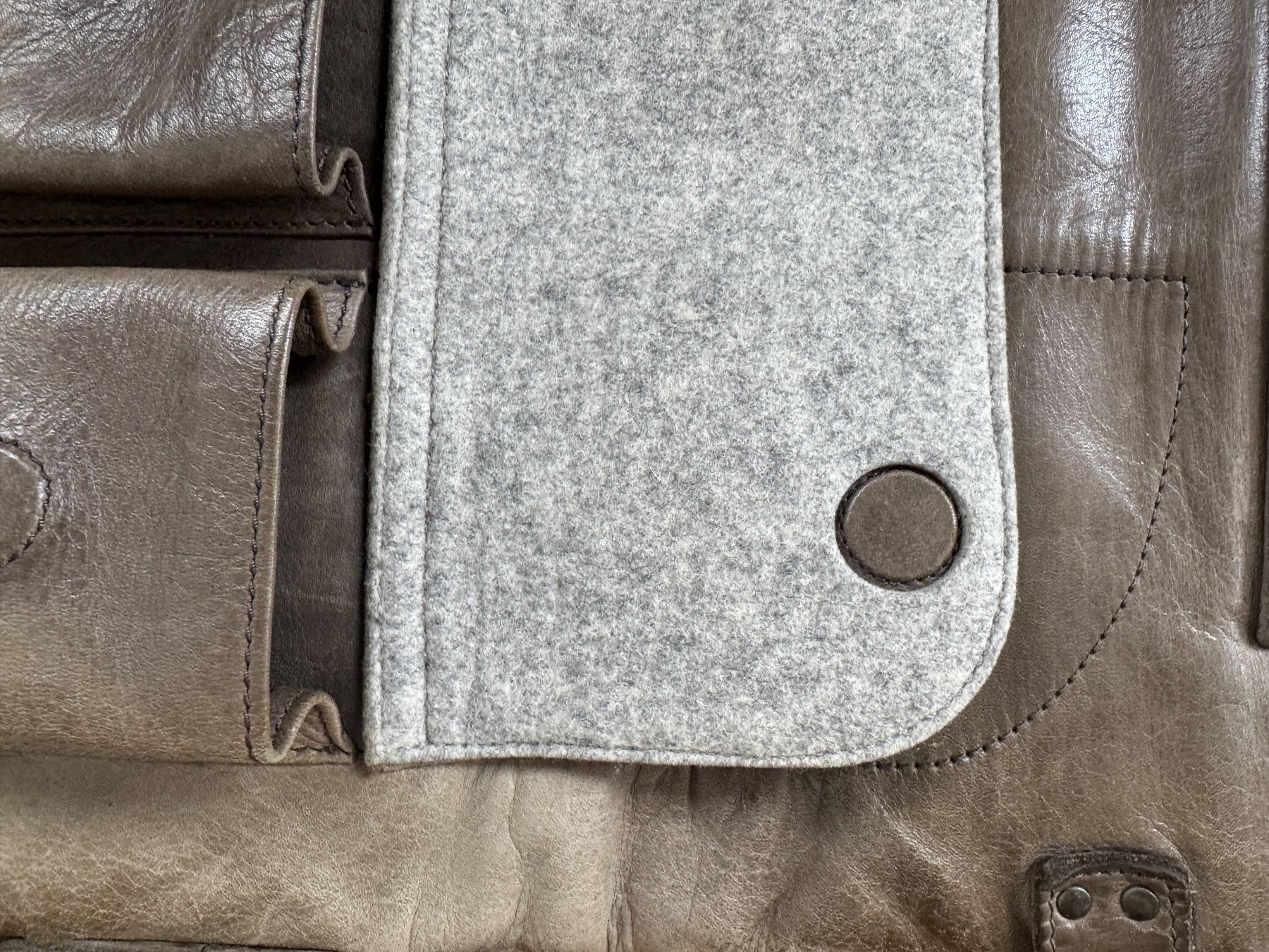 Taschen: hardgraft 2Unfold Laptoptasche grau – Gebraucht aus Zürich von stodanie 4