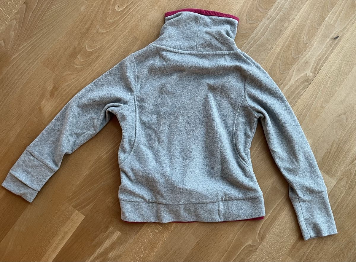 Kleiderpakete & -sets: Kleiderpaket Pulli, Jäckli, Sternen, Reh, ca. Gr. 128/134 – Gebraucht aus Merlischachen von alpeva 7
