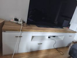 TV-Lowboard weiss mit Holzoptik Oberfläche gebraucht