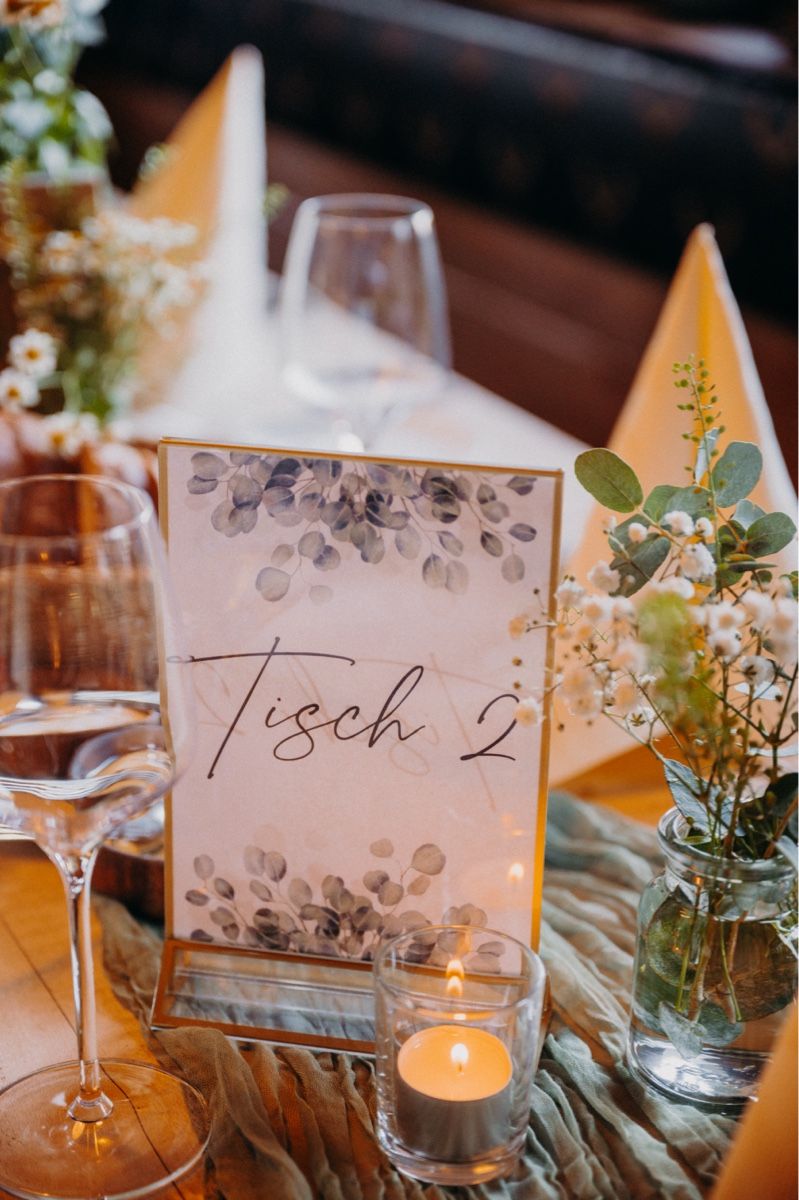 Toutes les décorations: Tischnummer / Kartenhalter – D'occasion à Füllinsdorf par azulsaphiro
