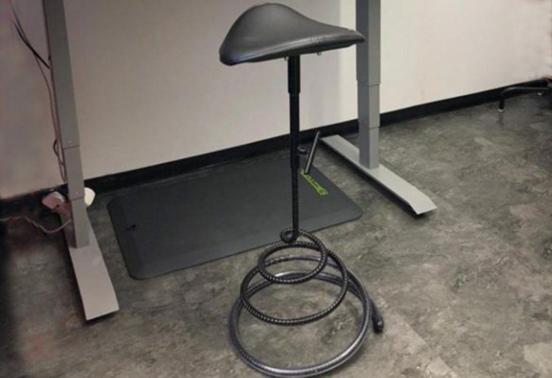 Sgabelli: Fitness Hocker Arctic Team Spring Chair Hocker, grau – Nuovo e nell'imballaggio originale da Widnau venduto da wellnessproducts