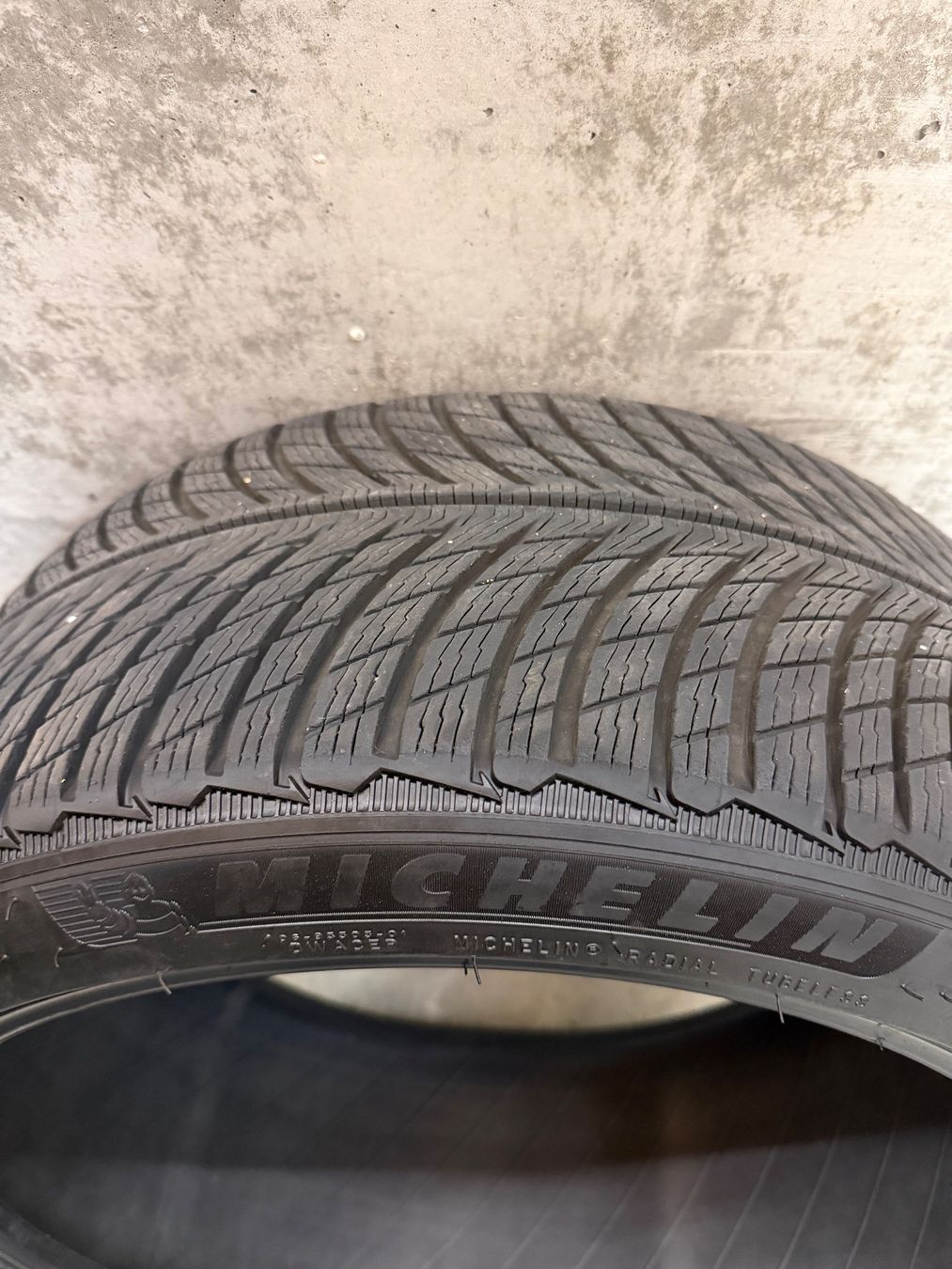 Michelin Pneumatici & Ruote complete: Michelin Pilot Alpin Winterreifen – Usato da Trüllikon venduto da Ljmd 2