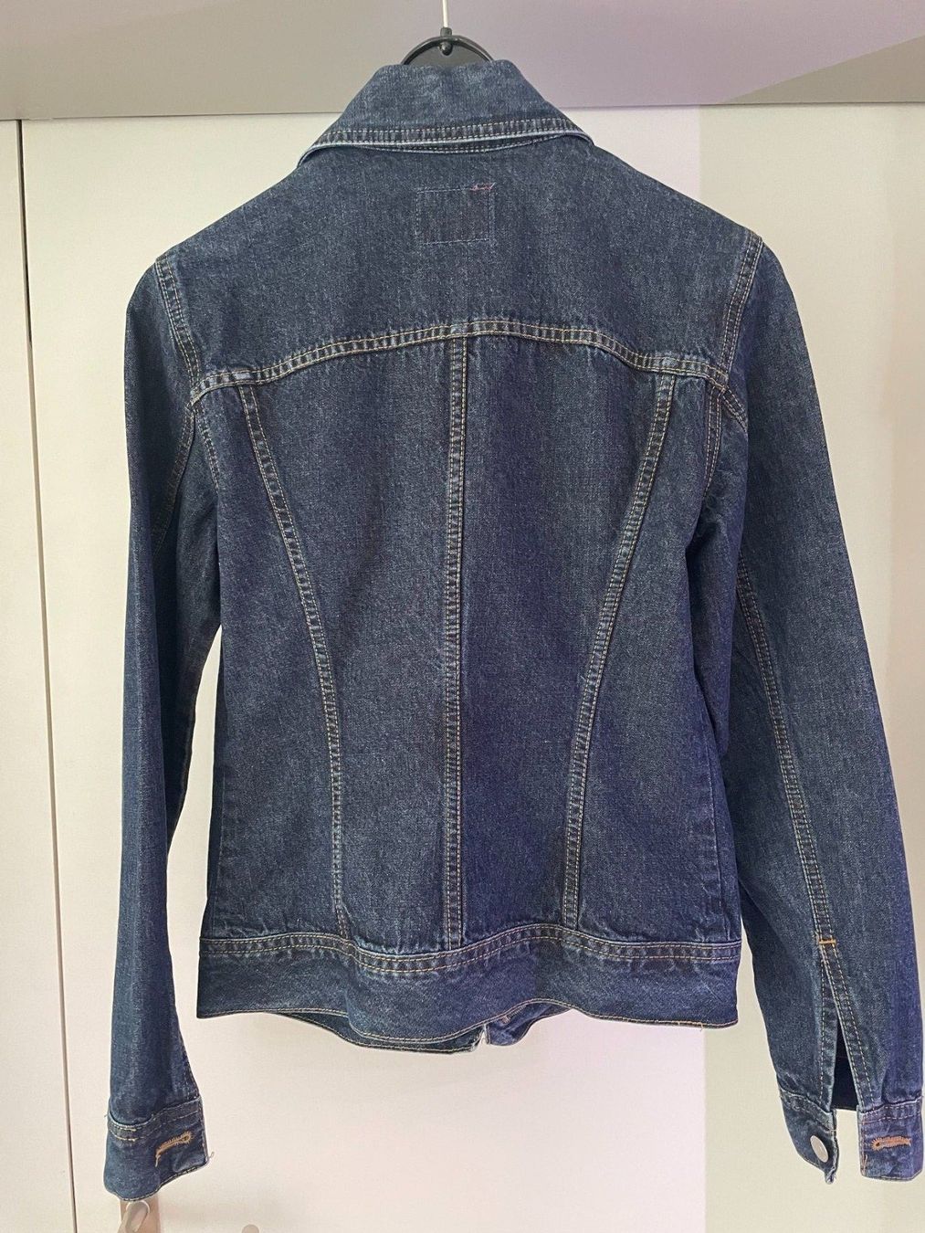 Giacche: Jeansjacke Grösse M (36-38) – Usato da Dübendorf venduto da 2hot4you 1