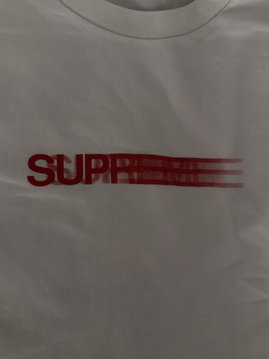 Supreme T-shirt: Supreme Motion Logo T-Shirt - Grösse M - – Usato da Wetzikon ZH venduto da ShopFaster 1