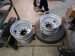 4x LKW Felgen Stahl 17.5 Zoll, 1x Reifen235/75 R17.5 gebrauc