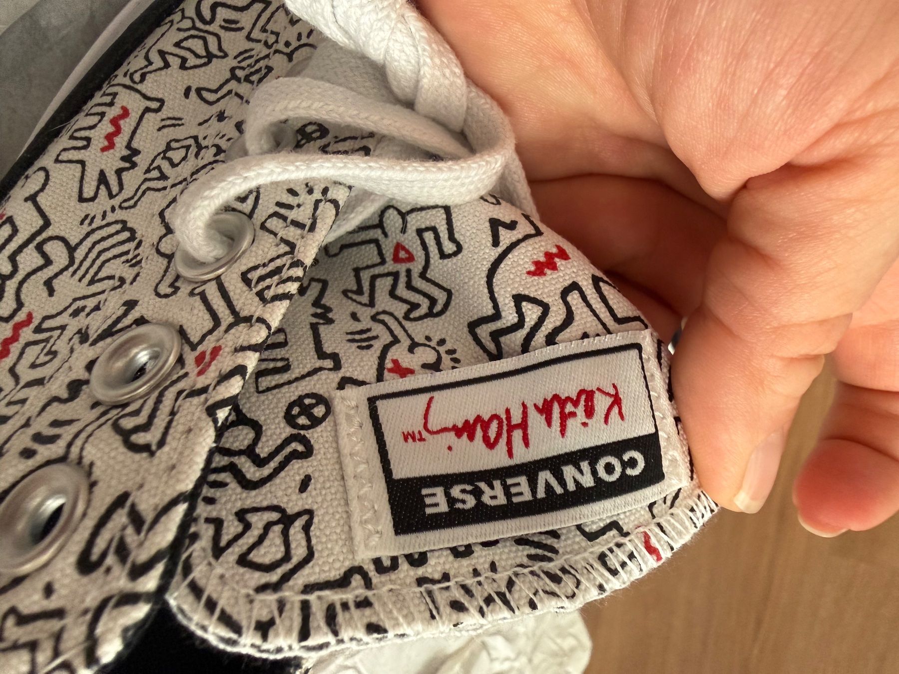 Converse Scarpe da uomo: Converse Keith Haring, taille 43 unisex, comme neuves! – Usato da Lausanne venduto da dysneylie 2