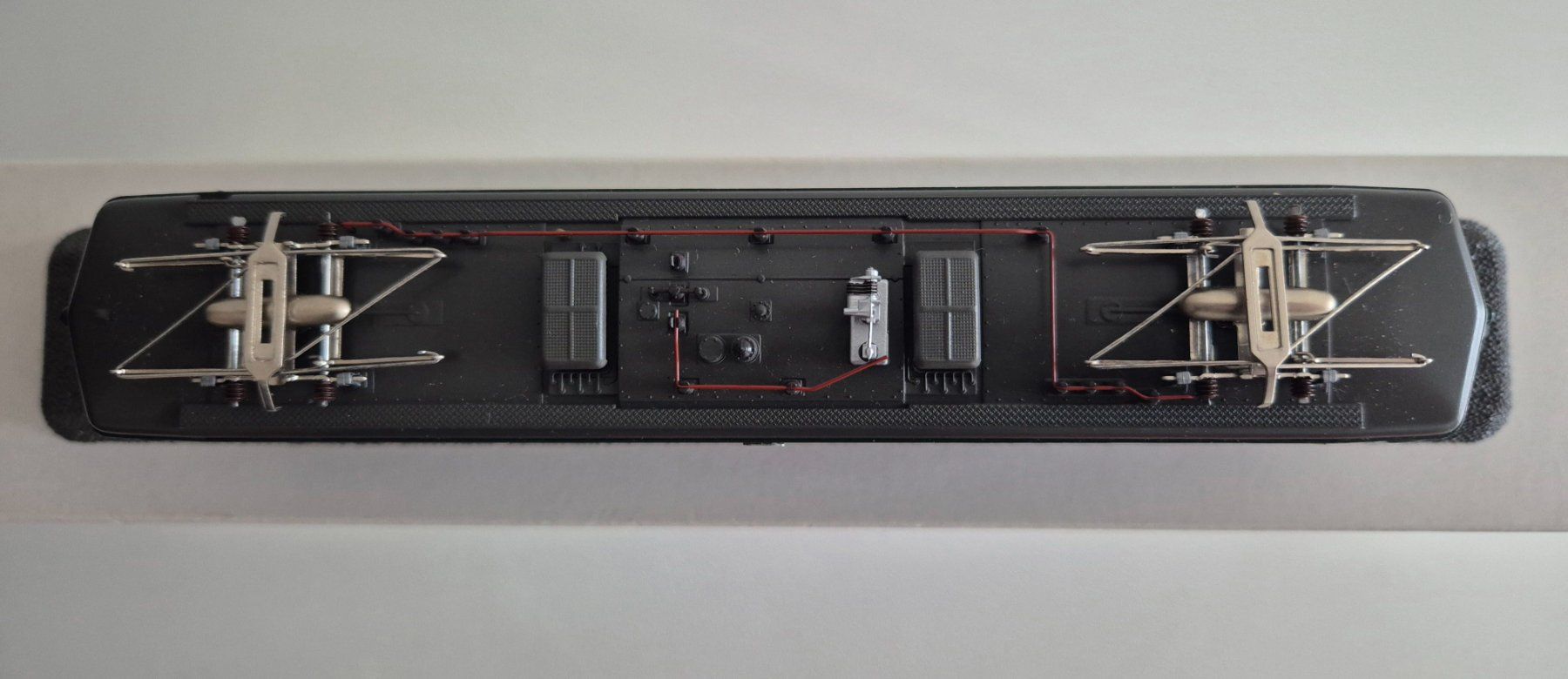 Märklin Modellini di ferrovie: Märklin H0 3338 Ae 6/6 " Kanton Bern" – Usato da Zug venduto da storsi 1